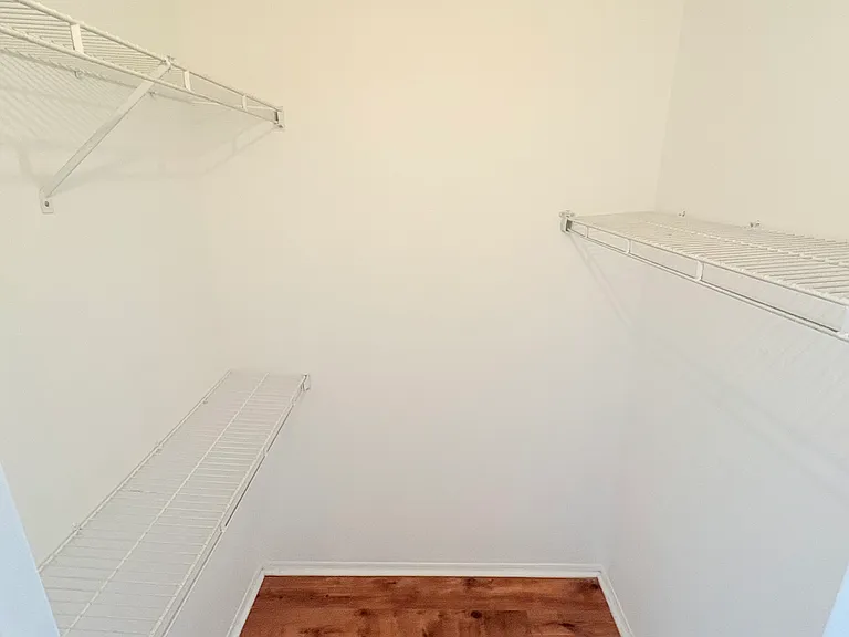 4124 Pershing Pointe Pl — Photo 12