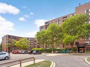 7600 Golden Valley Rd APT 503, Golden Valley, MN 55427