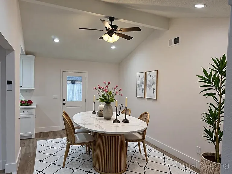 16814 Barcelona Dr — Photo 5