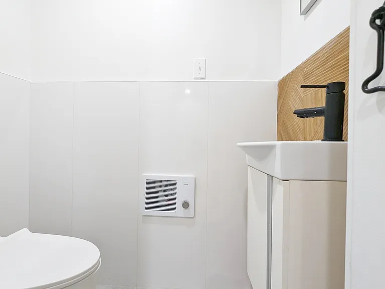255 Clarkson Ave #1A — Photo 9