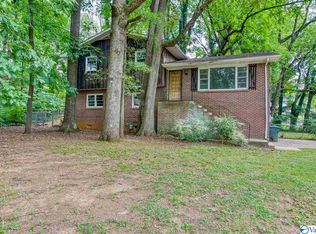 5020 Lori Cir NW, Huntsville, AL 35810