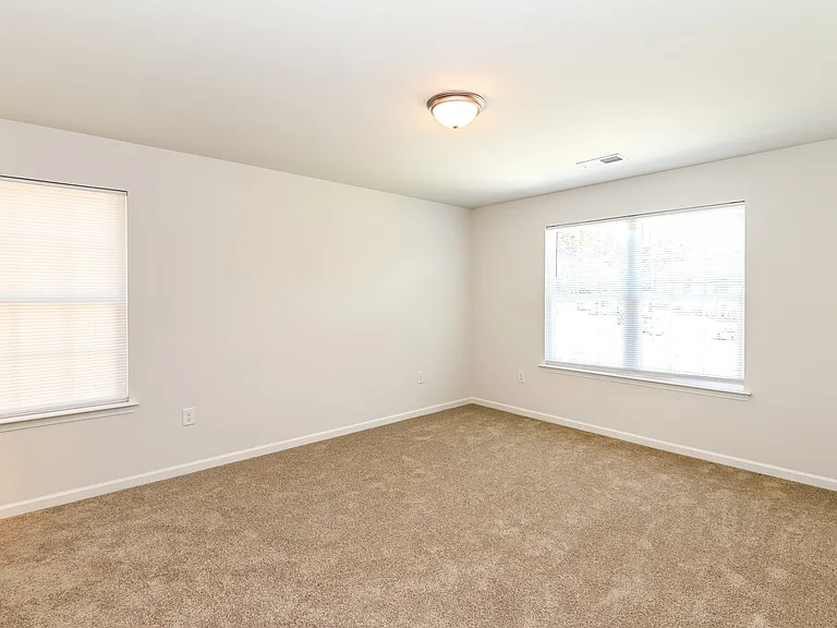 7117 Plott Rd — Photo 10