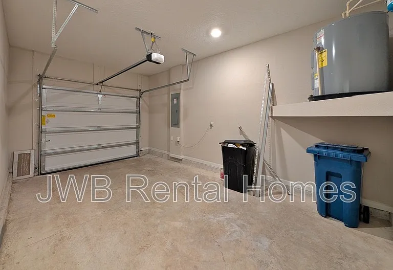 477 Albany Bay Blvd — Photo 21