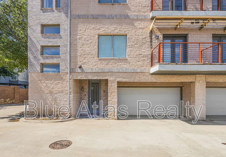 2690 Rockbrook Dr #5 — Photo 18