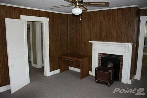 5th image of 807 N Highland Ave