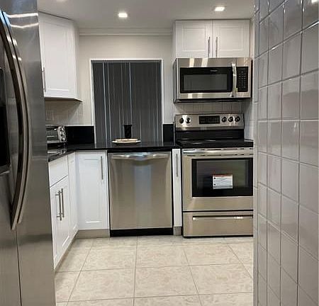 3rd image of 200 172nd St APT 107