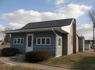 314 Benton St, Cuba City, WI 53807