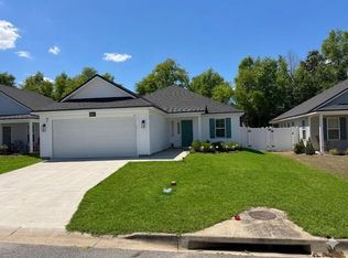 4888 Sampler Dr, Tallahassee, FL 32303