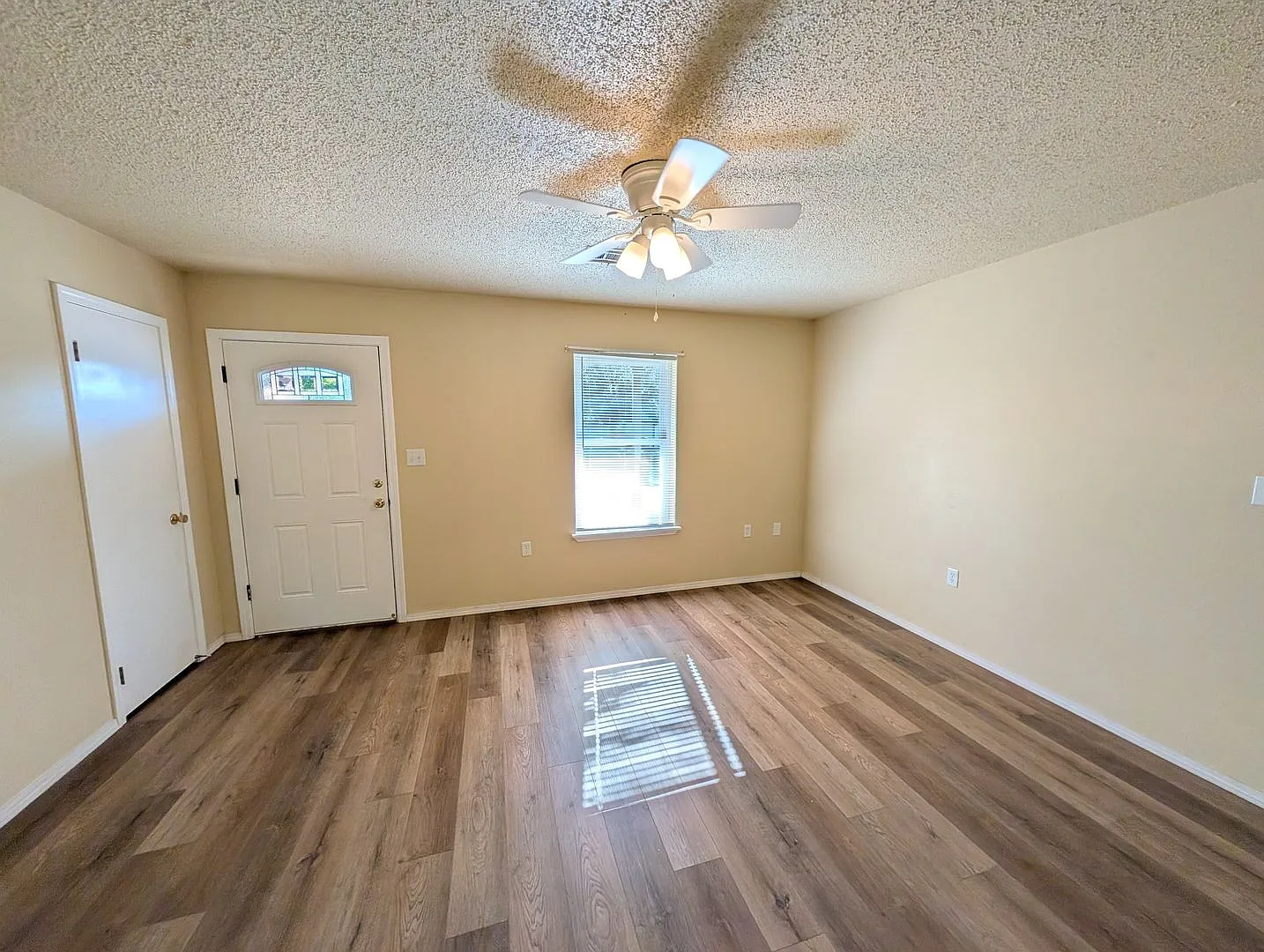 3 bedroom in Skiatook — Photo 3