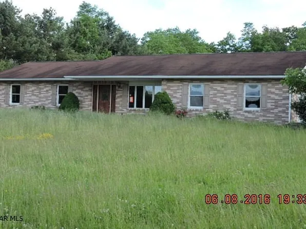 5762 Green Acre Rd, Houtzdale, PA 16651