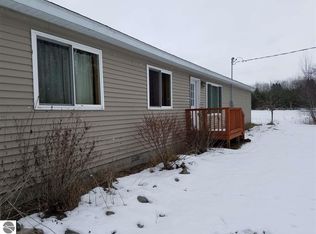 5039 State Rd, Hale, MI 48739