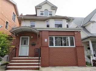 3921 Murray St, Flushing, NY 11354