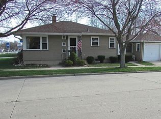 3002 22nd Ave, Kenosha, WI 53140