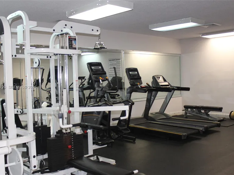 110 Gardens Dr #103 — Photo 34