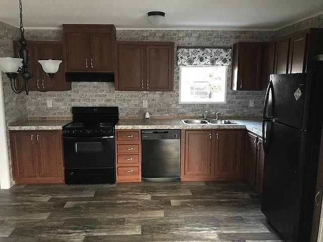 2nd image of 13421 SW 6th Pl