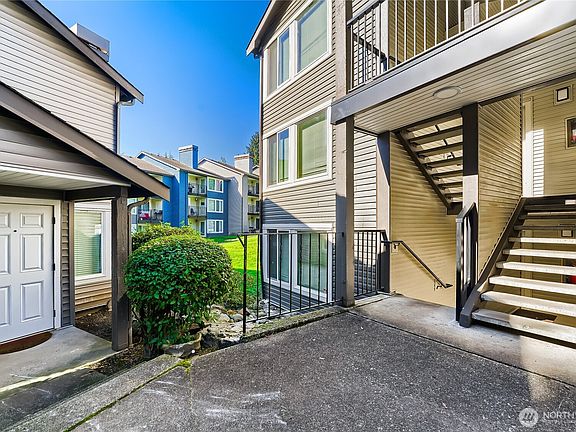 2nd image of 26221 116th Avenue SE #F301
