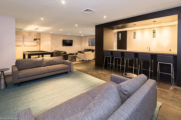 Rented by HCO NY | media 16