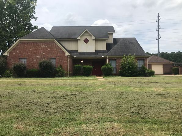 6319 Cedarwood Dr