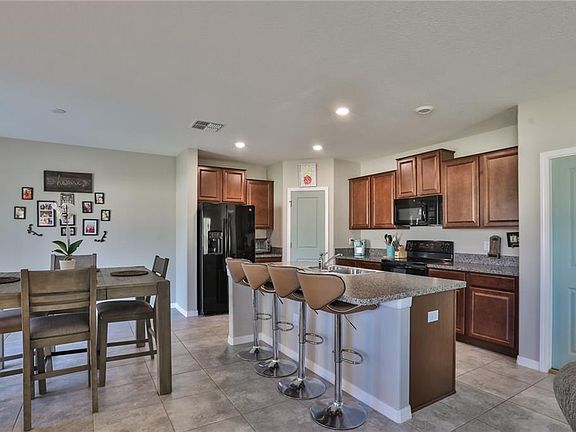 3rd image of 17026 Peaceful Valley Dr