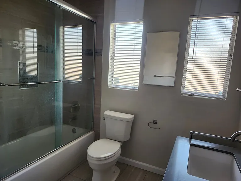 5259 W Slauson Ave — Photo 13