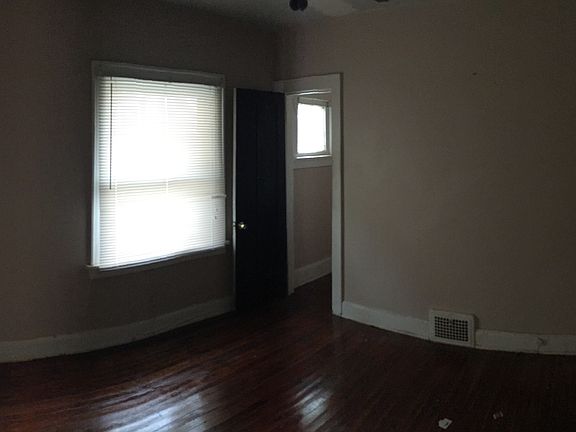 2nd image of 12201 Gay Ave