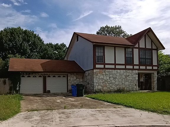 3rd image of 305 Fairfax Cir
