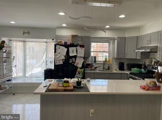 2888 Walnut Hill St, Philadelphia, PA 19152