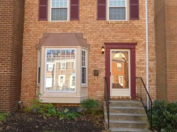 1528 Birdwood Ct, Crofton, MD 21114