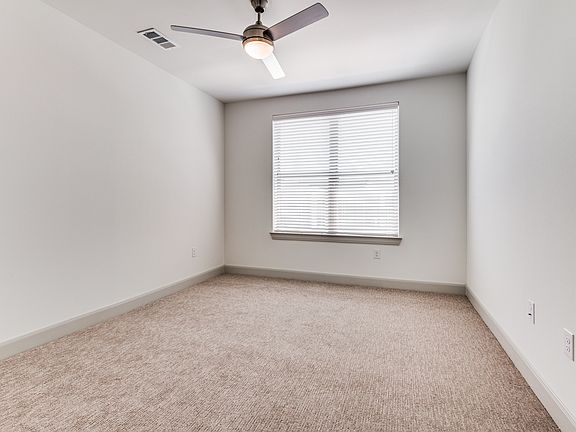 5th image of 1210 N Cockrell Hill Rd #6308