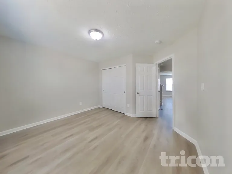 7507 Brattle Dr — Photo 11