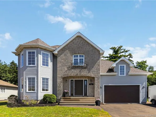 124 Rouse, Moncton, NB E1A 0W1