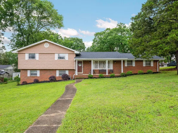 9 Maple Ln, Fort Oglethorpe, GA 30742