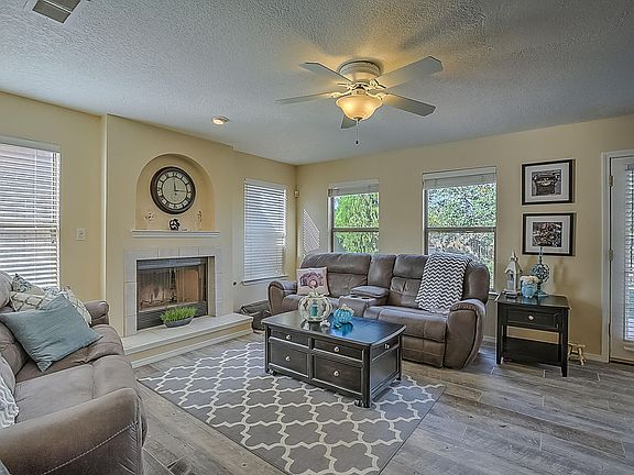 5th image of 10415 Cedar Springs Dr NW