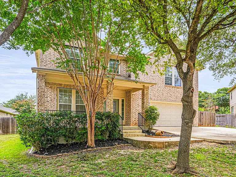 223 Verde Blf — Photo 3