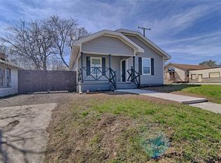 3200 Bideker Ave, Fort Worth, TX 76105
