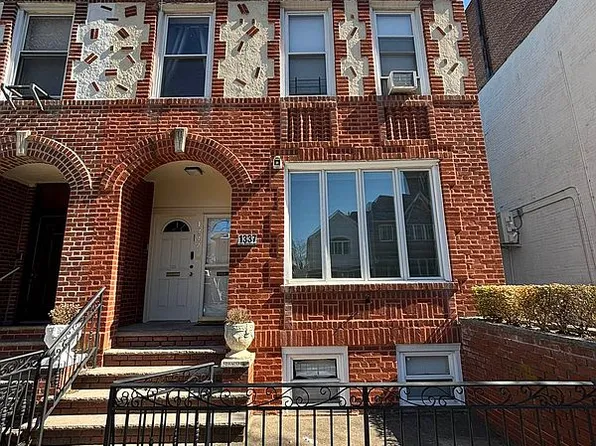 1337 E 5th St, Brooklyn, NY 11230
