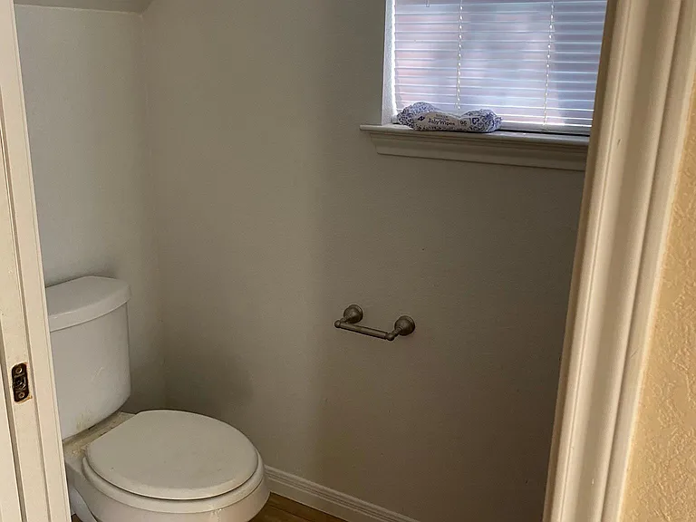 12008 Pollyanna Ave #A — Photo 10