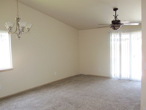 3rd image of 16207 72nd Avenue Ct E