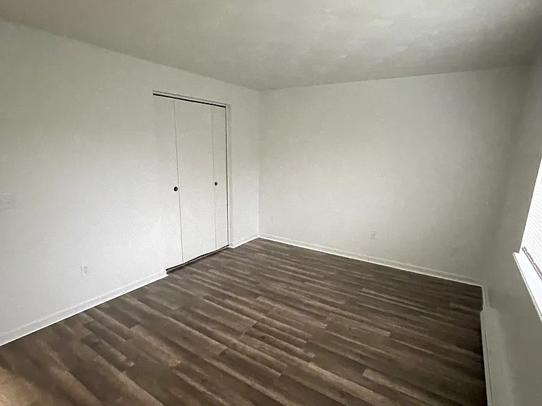 Terrace Apartments — Photo 6