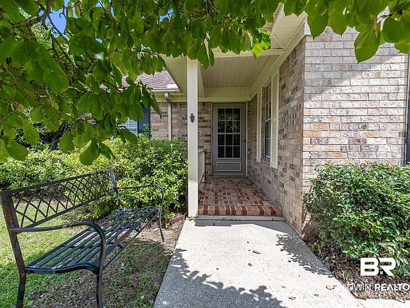 3rd image of 4 Sumac Cir
