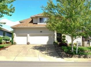 16391 SW Luke Ln, Tigard, OR 97223