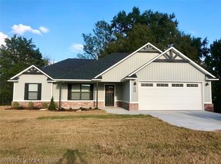 1250 Pine Hollow Dr, Van Buren, AR 72956