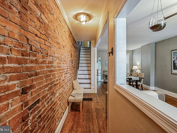3rd image of 402 W 14th St
