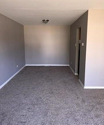 3rd image of 22511 Lakeshore Dr