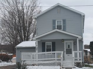 302 Columbia Ave, Meadville, PA 16335