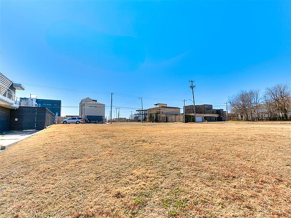 3rd image of 528 NW 8th St Lot 17-18