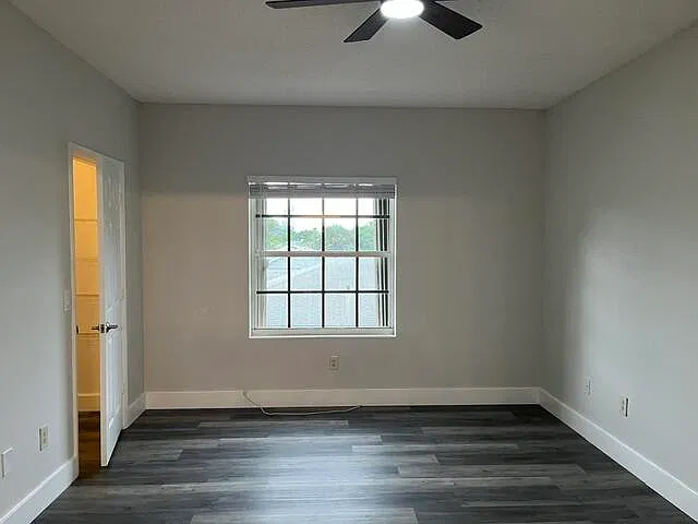 3 bed, 2.0 bath, 1576 sqft, $2,900 — Photo 3
