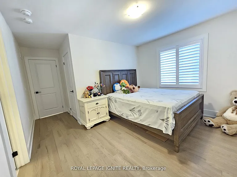 48 Duxbury Rd — Photo 22
