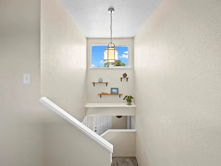 22492 Edgewater Dr — Photo 20