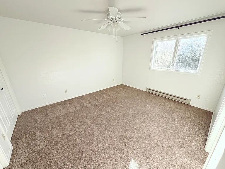 726 Lillian Ln #202 — Photo 44